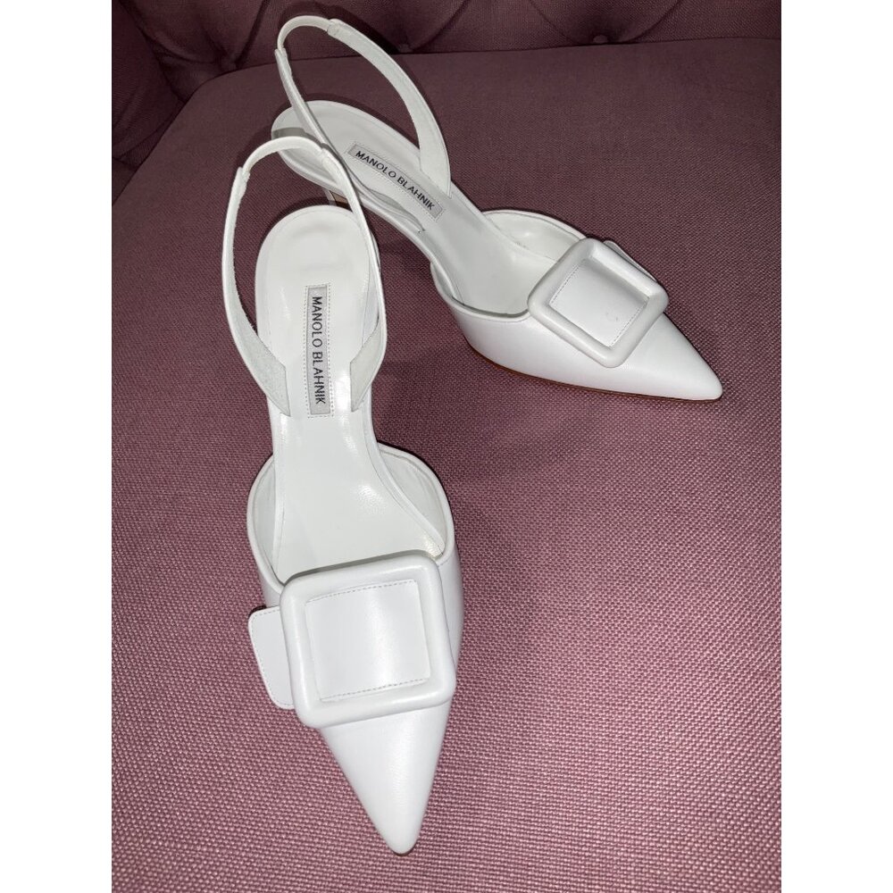 Manolo Blahnik Maysli 70mm Nappa Slingbacks in White New with Box eu 40